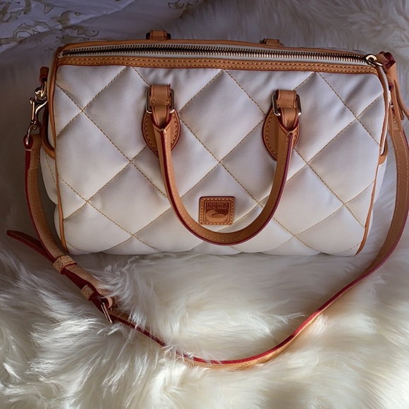 Dooney and Bourke 💯% Authentic - Picture 1 of 7
